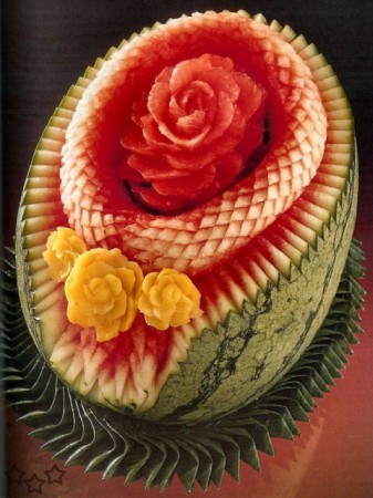 Escultura con sandia 24
